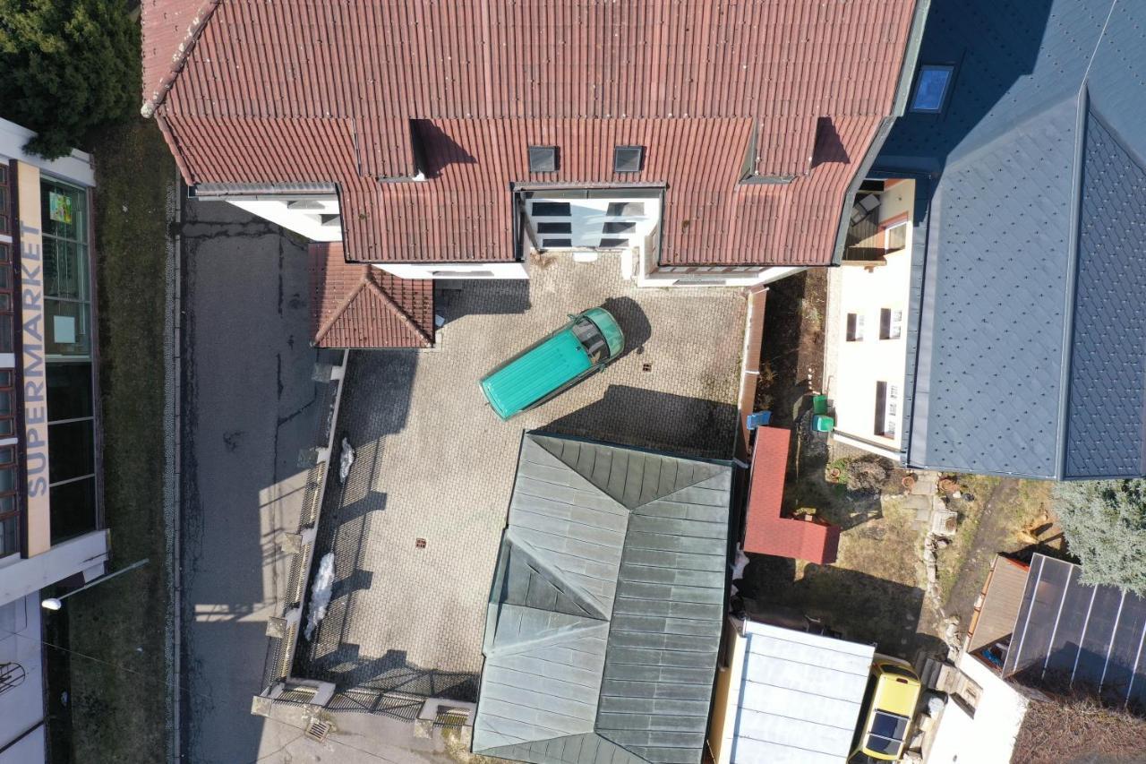 Apartmany Nejdek エクステリア 写真