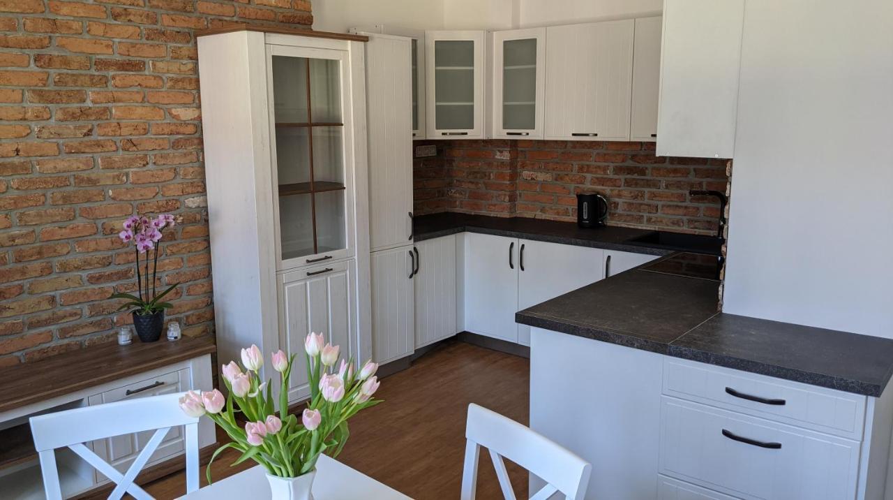 Apartmany Nejdek エクステリア 写真